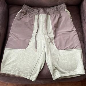 Lululemon shorts like new